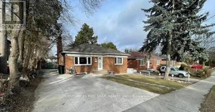 10 Beattie Avenue, Toronto, ON, M9W 2M3