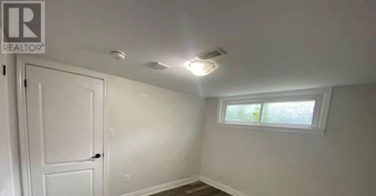 10 Beattie Avenue, Toronto, ON, M9W 2M3 - 3