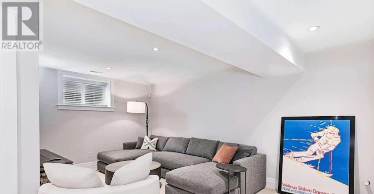 141 Snowbridge Way, Blue Mountains, ON, L9Y 0V1 - 37