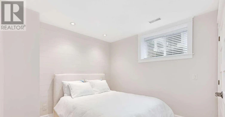 141 Snowbridge Way, Blue Mountains, ON, L9Y 0V1 - 35