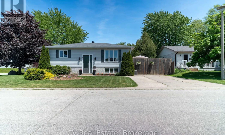 1 Birchwood Court