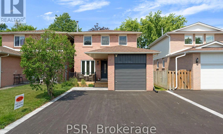 52 Daniele Avenue N