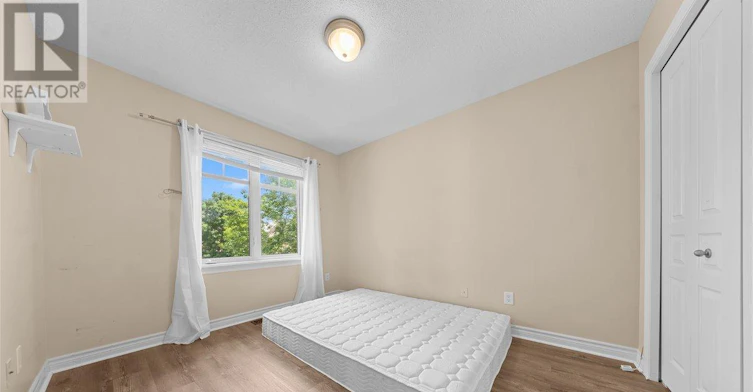 222 Badgeley Avenue, Ottawa, ON, K2T 0A4 - 15