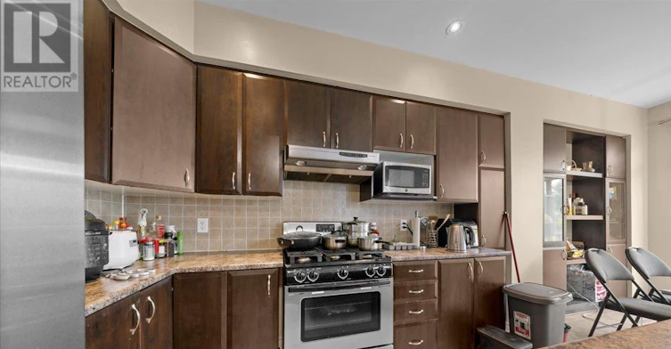 222 Badgeley Avenue, Ottawa, ON, K2T 0A4 - 10