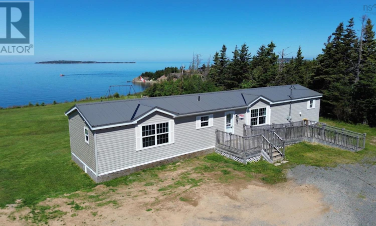 444 Shore Road