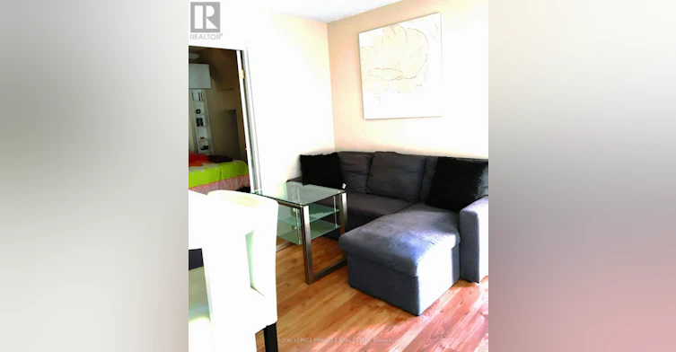 210-26 Western Battery Road, Toronto, ON, M6K 3P1 - 2