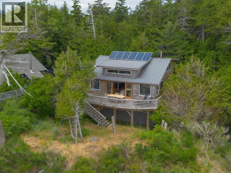 1772 Vancouver Boulevard, Savary Island, BC, V0N 2G0