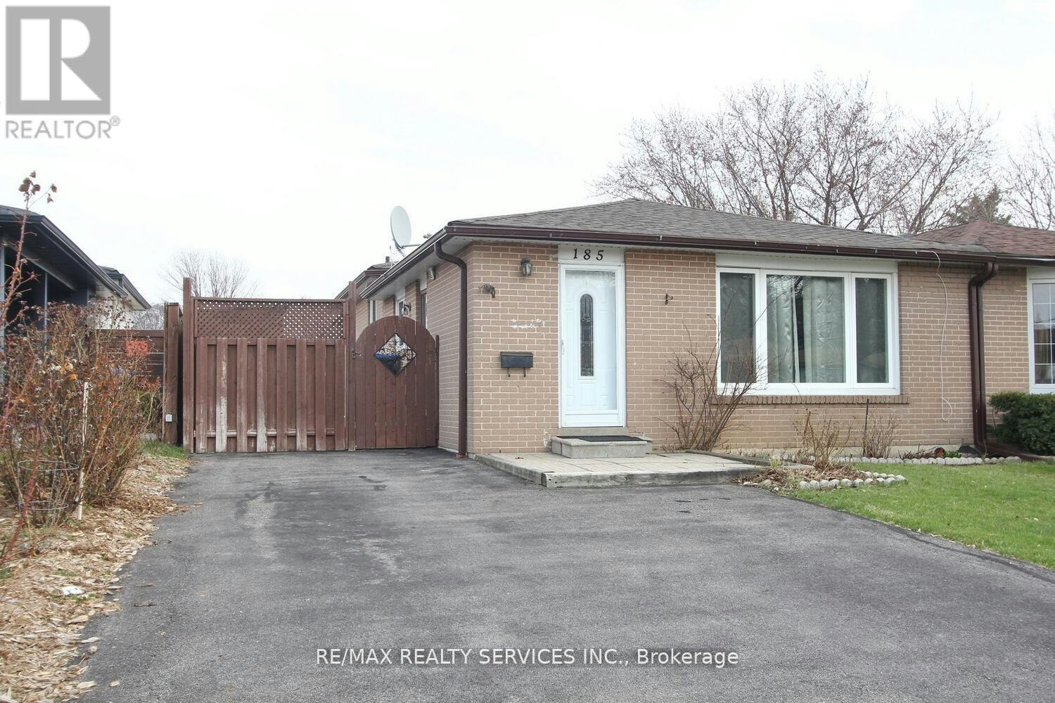 185 Earnscliffe Circle, Brampton, ON, L6T 2B6