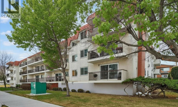 102-411 Nicola Street