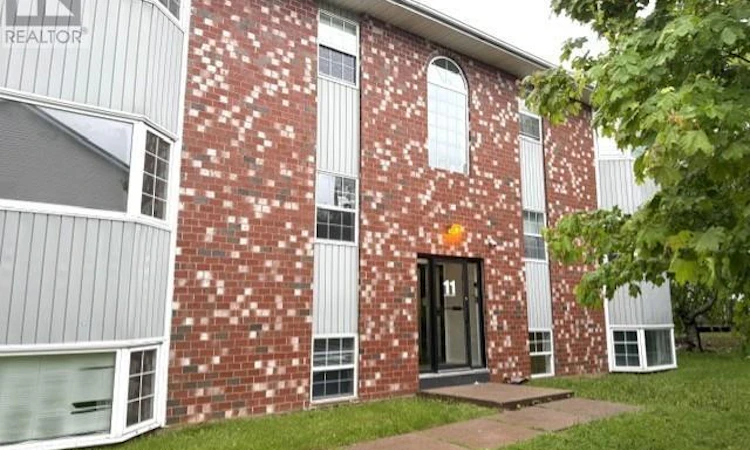 101-11 Browns Court