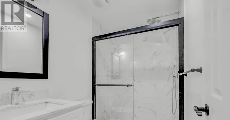 15 Portwine Drive, Toronto, ON, M1C 0C9 - 17