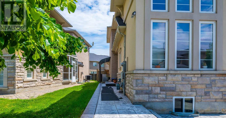 15 Portwine Drive, Toronto, ON, M1C 0C9 - 2