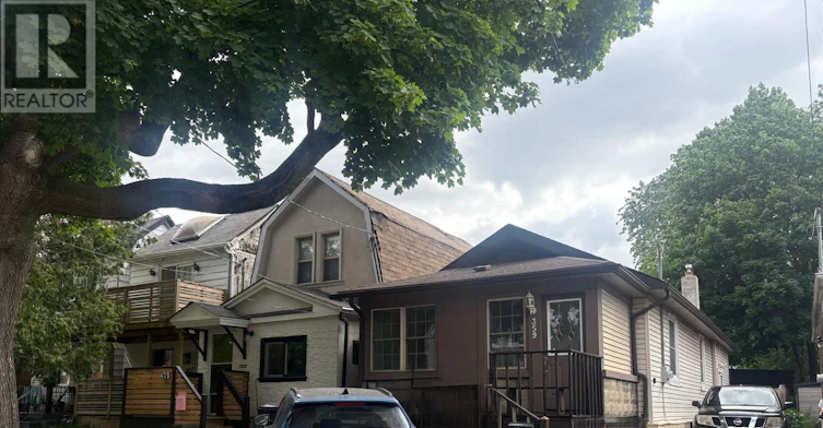 359 Cedarvale Avenue, Toronto, ON, M4C 4K5