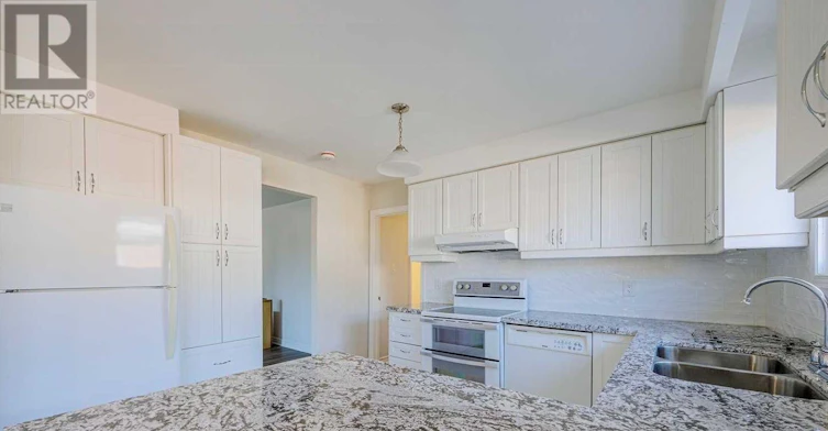 UPPER-2393 Whaley Drive, Mississauga, ON, L5B 2B3 - 3