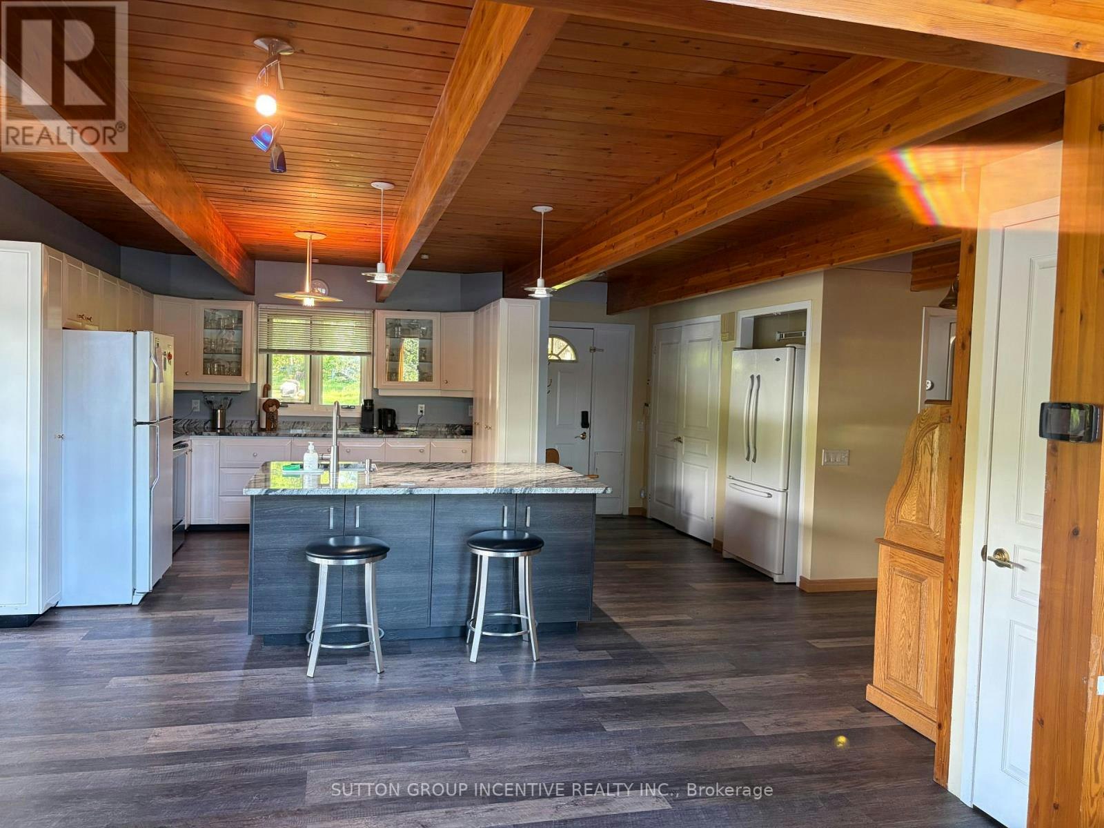 229 Haleway A Drive, Gravenhurst, ON, P1P 1R2 - 10