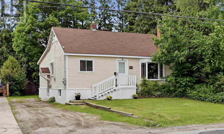 59 Adeline Avenue