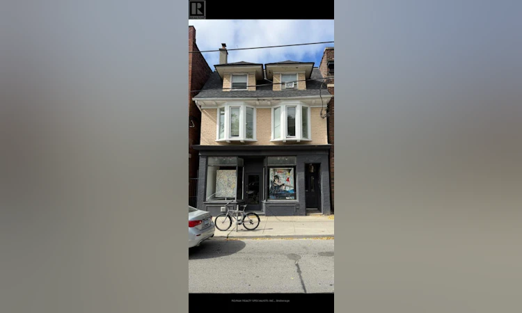 1052 Bathurst Street
