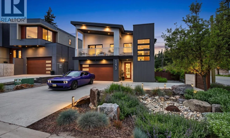 1273 Modern Place