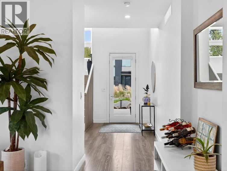 1273 Modern Place, Kelowna, BC, V1V 1A5 - 11