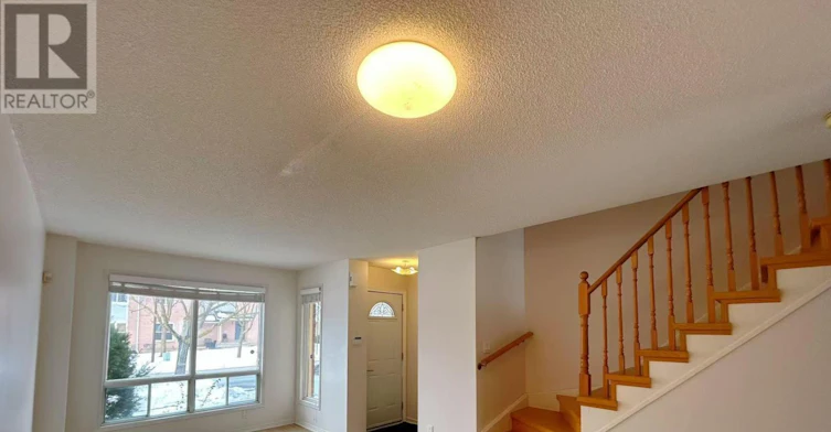 31 Rachel Crescent, Markham, ON, L6C 1R5 - 3