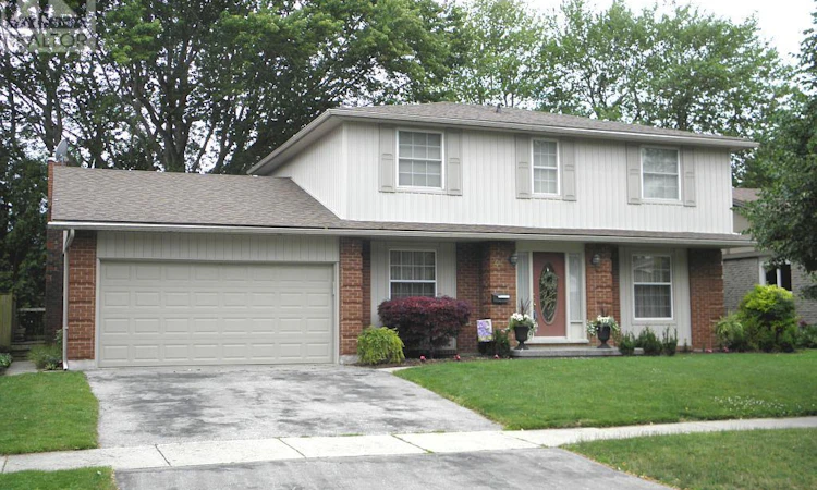 44 Spencer Crescent