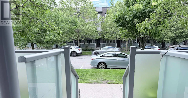 35-310 Village Green Square, Toronto, ON, M1S 0L1 - 3