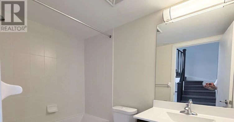 35-310 Village Green Square, Toronto, ON, M1S 0L1 - 9