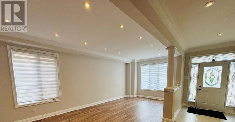 63 Grand Oak Drive, Richmond Hill, ON, L4E 4A2 - 4