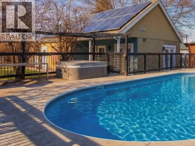 410 N Upper Bench Road, Penticton, BC, V2A 8T4