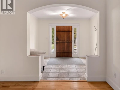 410 N Upper Bench Road - 4