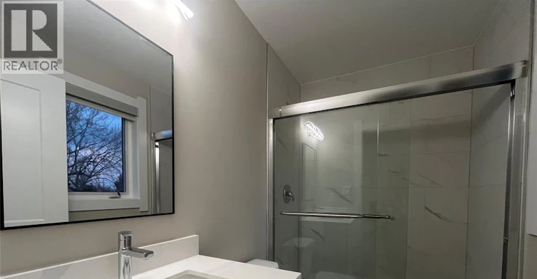 Front-917 Mckay Avenue, Windsor, ON, N9B 2A4 - 17