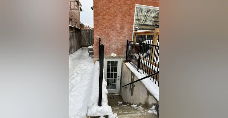 BSMT-1561 Astrella Crescent, Mississauga, ON, L5M 5A1 - 8