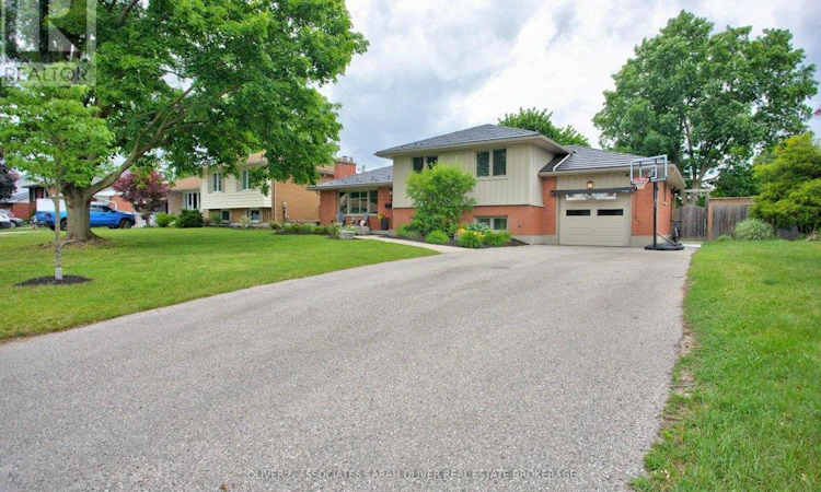 24 Field Road