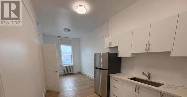 4 - 172-5 Hunter Street W, Peterborough, ON, K9H 2L2 - 4