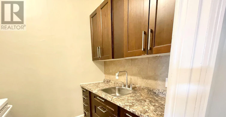 6 - 172-5 Hunter Street W, Peterborough, ON, K9H 2L2 - 4