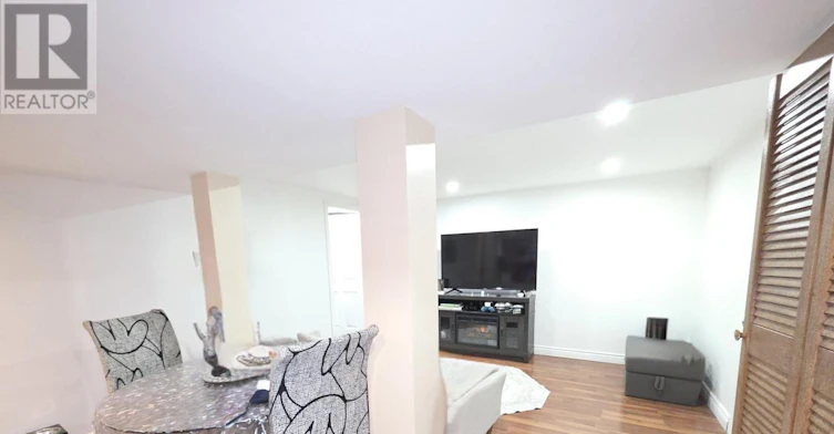 BSMT-54 Harley Drive, Ajax, ON, L1S 5X4