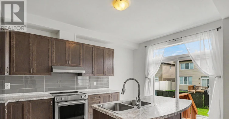 152 Westover Crescent, Ottawa, ON, K2T 0K6 - 6