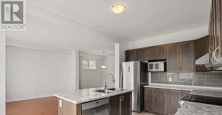 152 Westover Crescent, Ottawa, ON, K2T 0K6 - 7