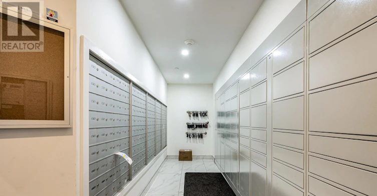 1006-15 Queen Street S, Hamilton, ON, L8P 0C6 - 2