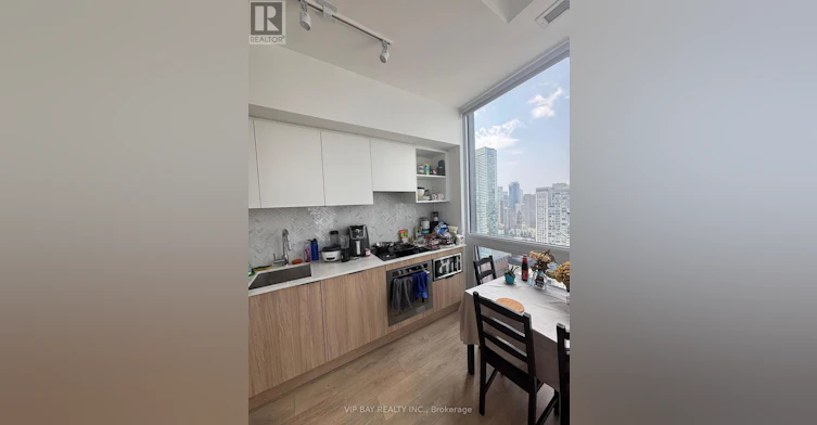 PH12-82 Dalhousie Street, Toronto, ON, M5B 0C5 - 7