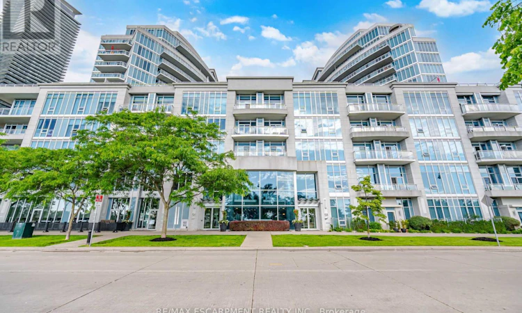 330-58 Marine Parade Drive