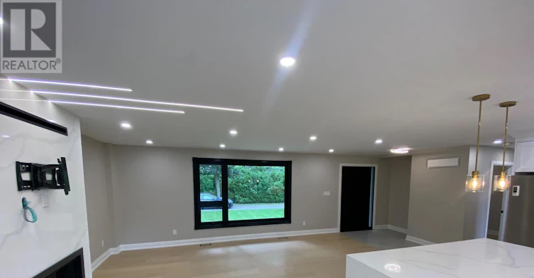 2 Walkers Lane, Georgina, ON, L4P 3C8 - 14