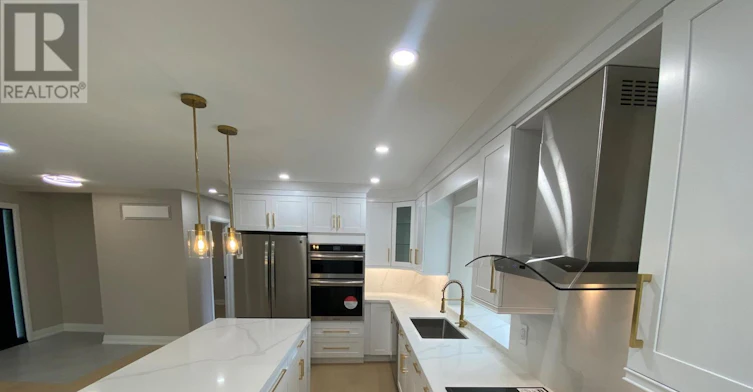 2 Walkers Lane, Georgina, ON, L4P 3C8 - 5