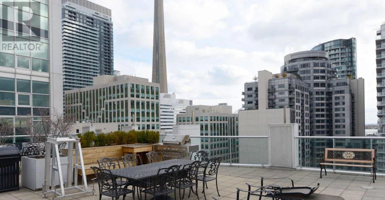 1132-36 Blue Jays Way, Toronto, ON, M5V 3T3 - 5