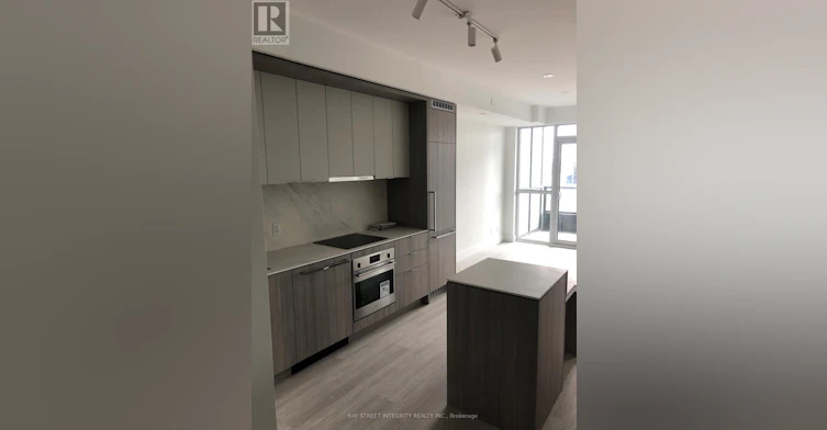 617-6 Greenbriar Road, Toronto, ON, M2K 1H5 - 2