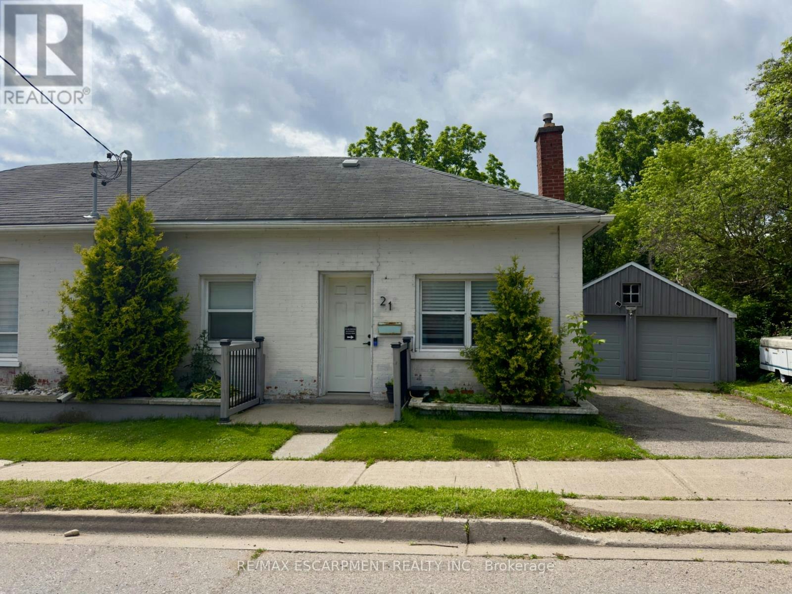 21 Cedar Street, Cambridge, ON, N1S 1T8