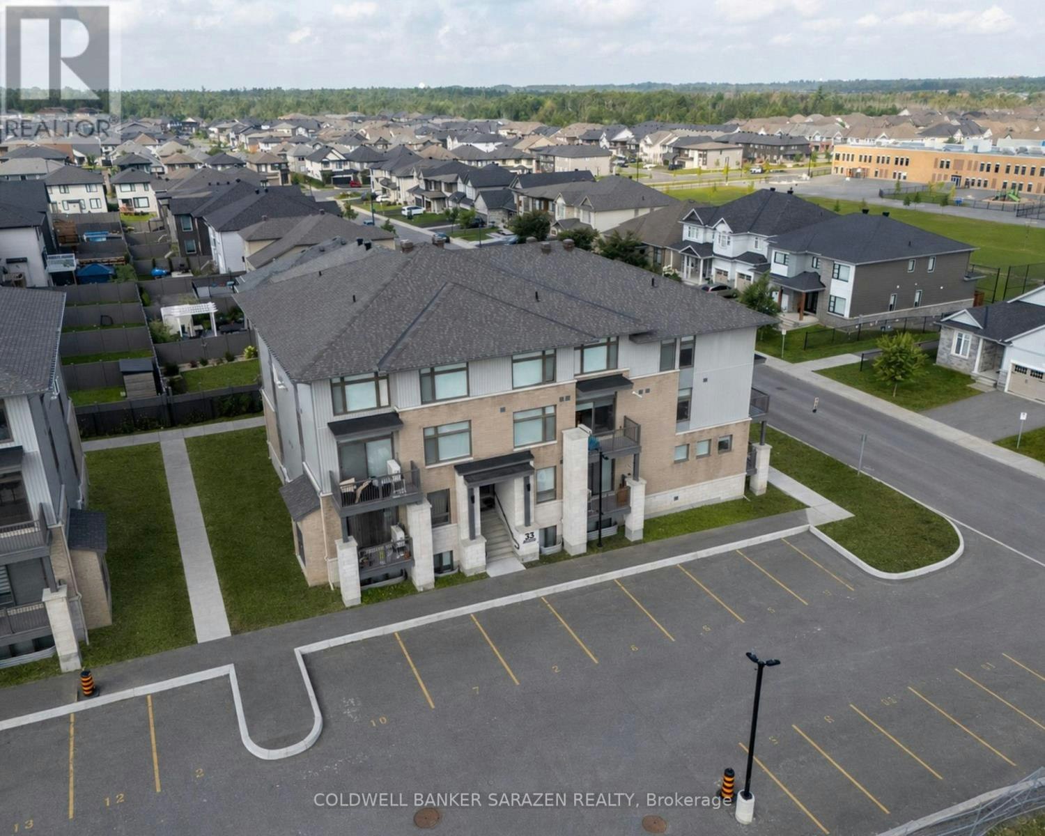 33 Salamander Way, Ottawa, ON, K1X 0G1