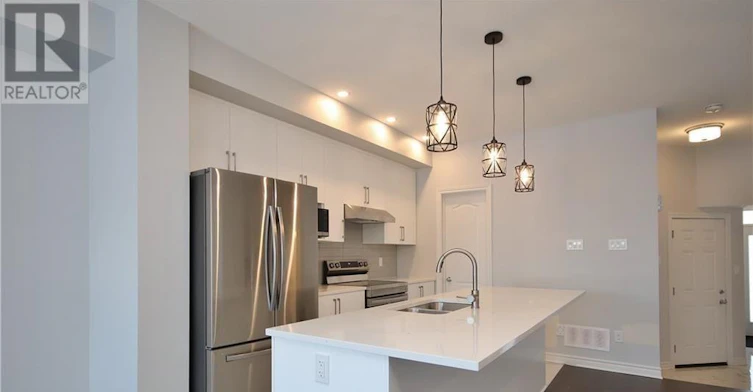 538 Sonmarg Crescent, Ottawa, ON, K2J 7A5 - 8