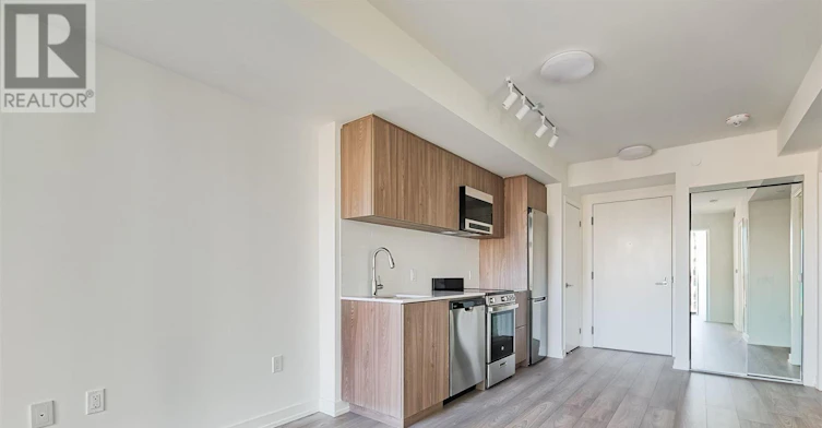 706-223 Redpath Avenue, Toronto, ON, M4P 0E8 - 6