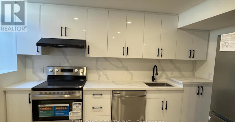 20 Clutterbuck Lane, Ajax, ON, L1T 4R2 - 2